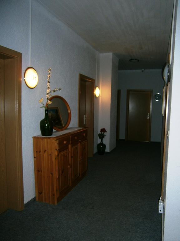 Hotel Strauss Waldbronn Exteriör bild