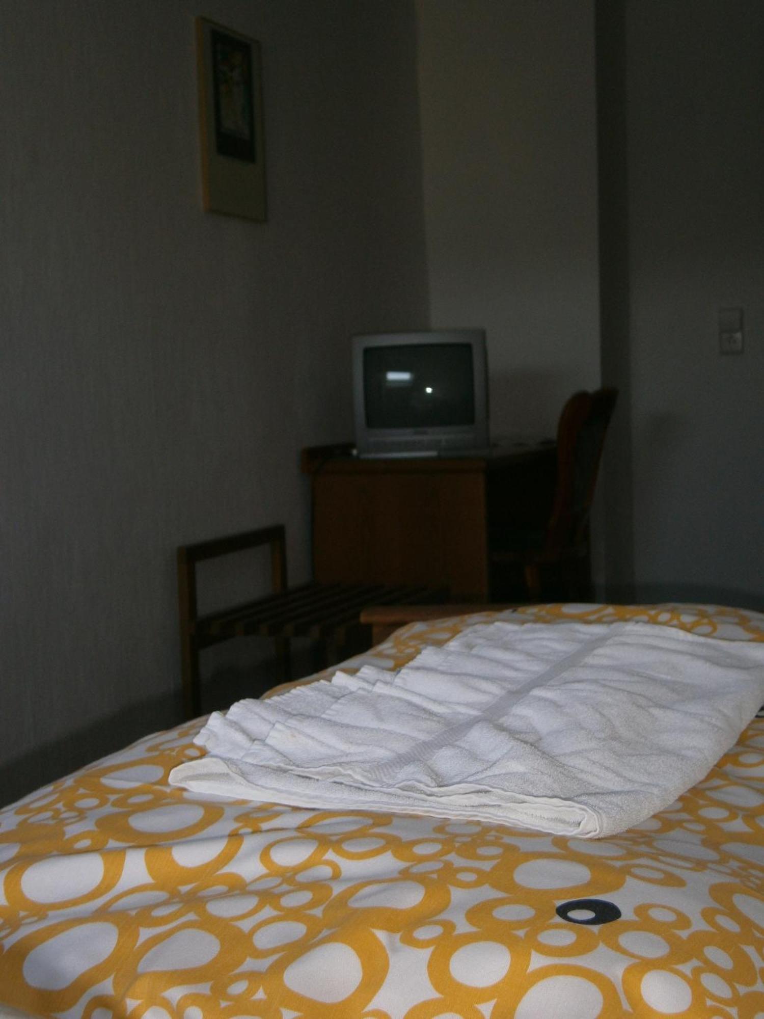 Hotel Strauss Waldbronn Exteriör bild
